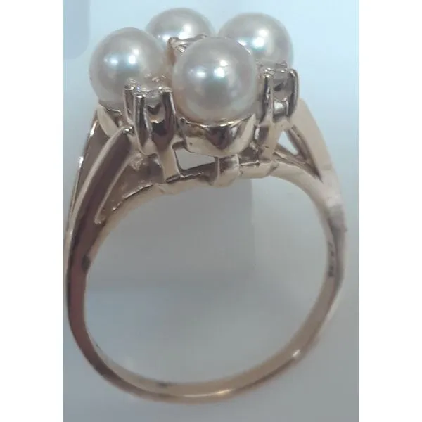 14K Yellow Gold Diamond and Akoya Cultured Pearl Ring Image 3 Chipper's Jewelry Bonney Lake, WA