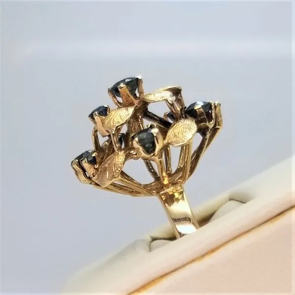 Sapphire Ring Image 2 Chipper's Jewelry Bonney Lake, WA