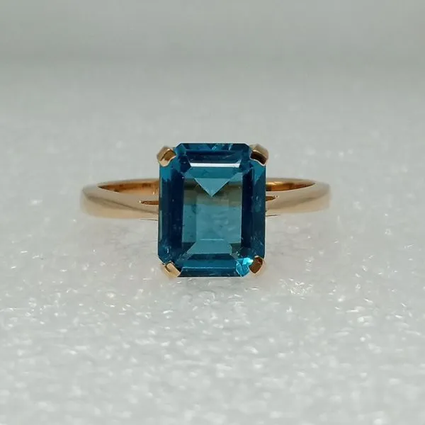 14K Yellow Gold Topaz Ring Chipper's Jewelry Bonney Lake, WA