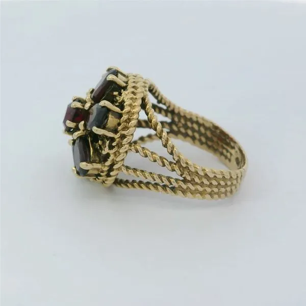 14K Yellow Gold Vintage Flower Garnet Ring Image 2 Chipper's Jewelry Bonney Lake, WA
