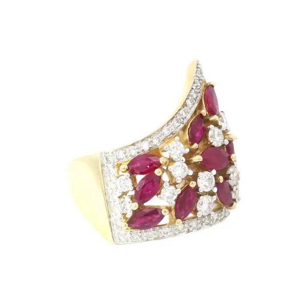 14K Yellow Gold Ruby Diamond Ring Chipper's Jewelry Bonney Lake, WA