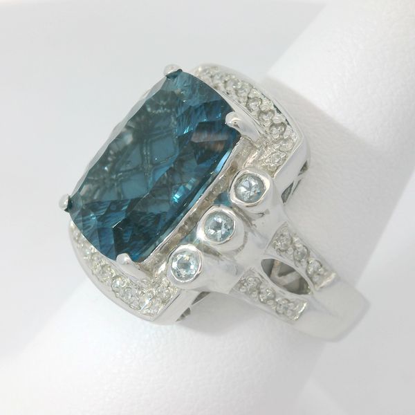 Ring Image 2 Chipper's Jewelry Bonney Lake, WA