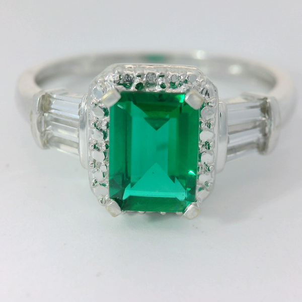 10K White Gold Synthetic Emerald Ring Chipper's Jewelry Bonney Lake, WA