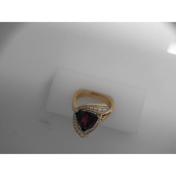 14KY Rhodolite Garnet and Diamond Ring.  SZ 8.75. Chipper's Jewelry Bonney Lake, WA