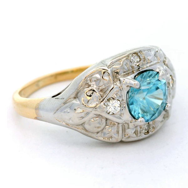 14KTT Blue Zircon and Diamond Ring.  Zircon 1.94ct.  Diamonds 0.07ctw.  SZ 7. Image 2 Chipper's Jewelry Bonney Lake, WA