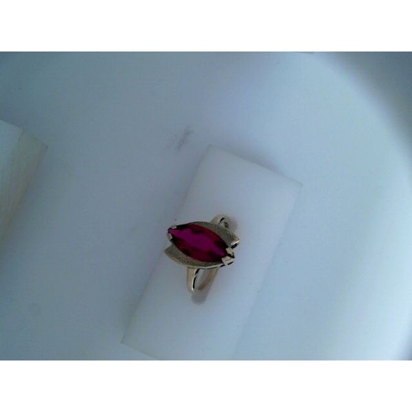10KR Vintage Lab-Grown Ruby Ring Chipper's Jewelry Bonney Lake, WA