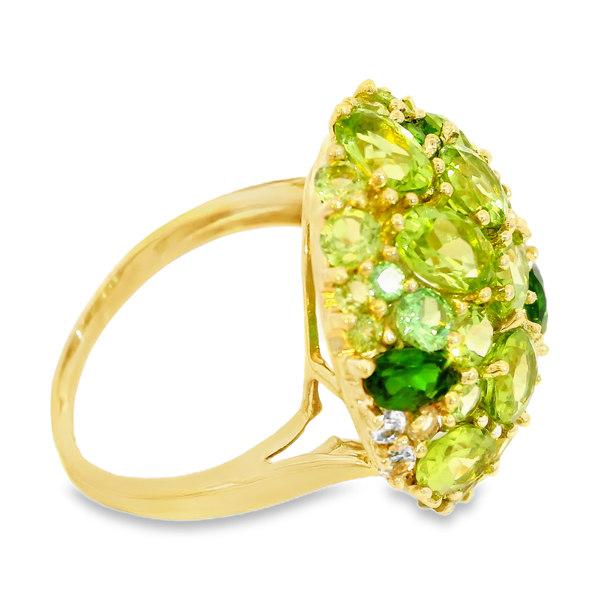 10KY Green Stone Cluster Ring Featuring Mostly Peridot.  SZ 9. Image 3 Chipper's Jewelry Bonney Lake, WA