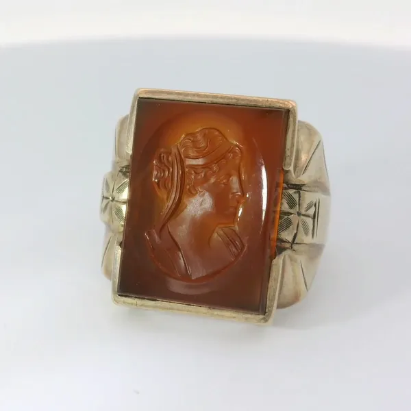 10K Yellow Gold Intaglio Fashion Ring Chipper's Jewelry Bonney Lake, WA