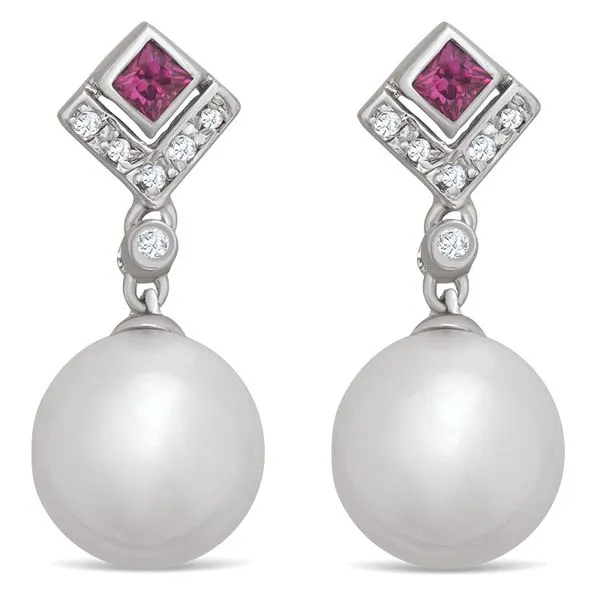Earring Chipper's Jewelry Bonney Lake, WA