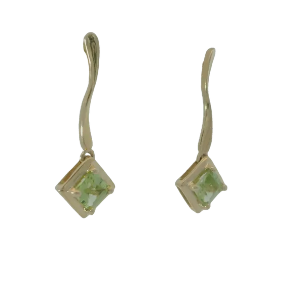 14K Yellow Gold Peridot Dangle Earrings Image 3 Chipper's Jewelry Bonney Lake, WA
