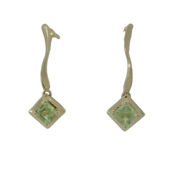 14K Yellow Gold Peridot Dangle Earrings Chipper's Jewelry Bonney Lake, WA