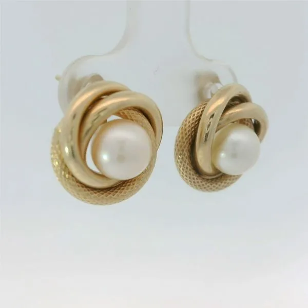 14KY Pearl Knot Stud Earrings Image 3 Chipper's Jewelry Bonney Lake, WA