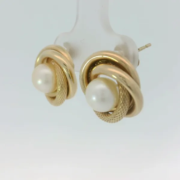 14KY Pearl Knot Stud Earrings Image 4 Chipper's Jewelry Bonney Lake, WA