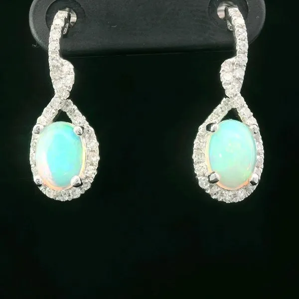 Earring Chipper's Jewelry Bonney Lake, WA