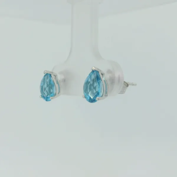 14KW  5x7 Topaz Stud Earrings Image 4 Chipper's Jewelry Bonney Lake, WA