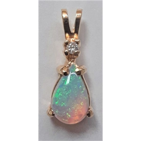 14Kt Yellow Opal and Diamond Pendant Image 2 Chipper's Jewelry Bonney Lake, WA