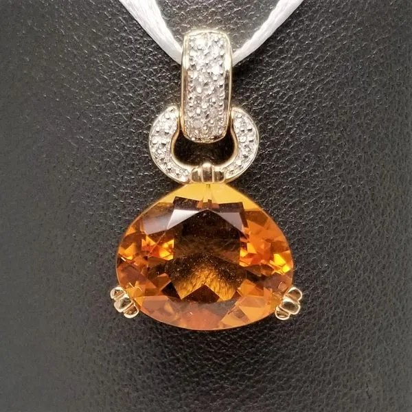 14K Yellow Gold Citrine Pendant Image 2 Chipper's Jewelry Bonney Lake, WA