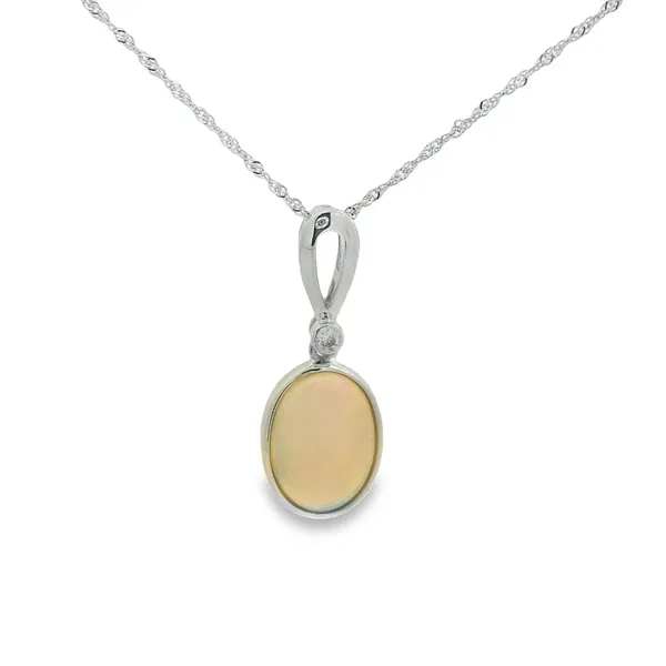 14KW Oval Opal Pendant Chipper's Jewelry Bonney Lake, WA