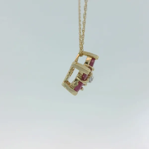 14KY Ruby Diamond Flower Pendant w/14KY 18
