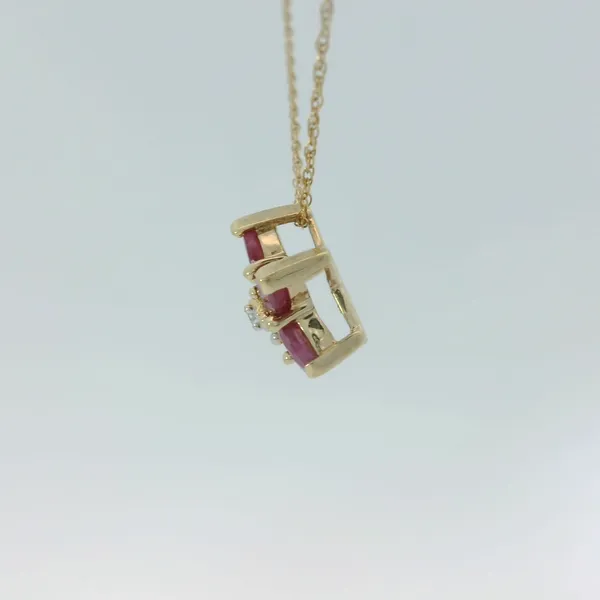 14KY Ruby Diamond Flower Pendant w/14KY 18