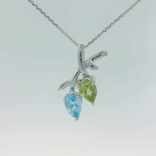 10KW Blue Topaz Peridot Pendant w/18