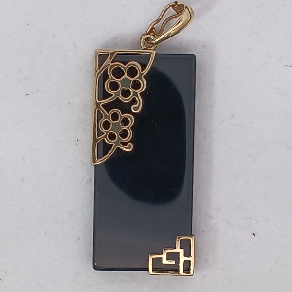 Pendant Chipper's Jewelry Bonney Lake, WA