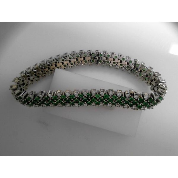 18KW Tsavorite Garnet and Diamond Bracelet Appox 11ctw.  7 inches. Image 2 Chipper's Jewelry Bonney Lake, WA