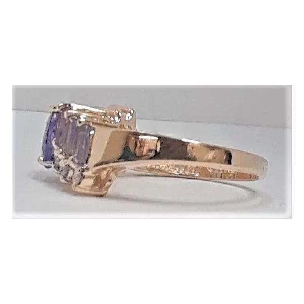 14Kt Yellow Gold Tanzanite Ring Image 2 Chipper's Jewelry Bonney Lake, WA