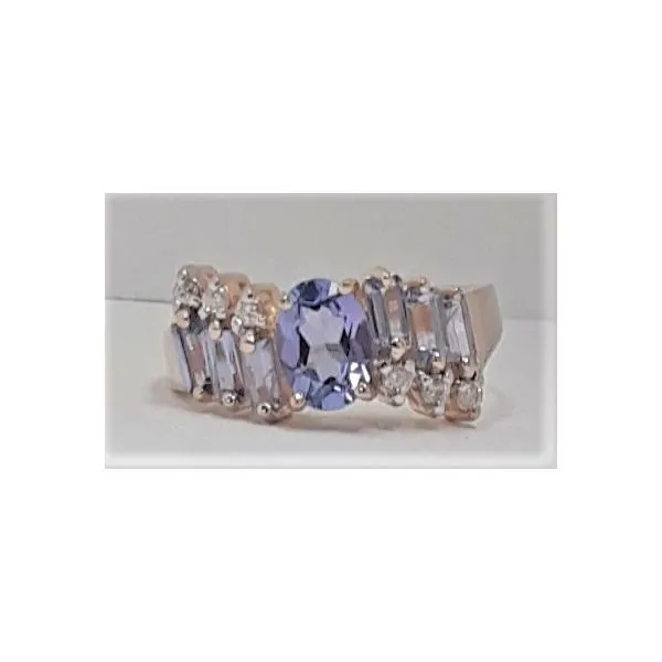 14Kt Yellow Gold Tanzanite Ring Chipper's Jewelry Bonney Lake, WA