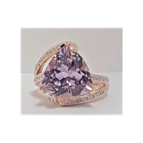 14kt Yellow Gold Trillion Cut Amethyst Fashion Ring Chipper's Jewelry Bonney Lake, WA