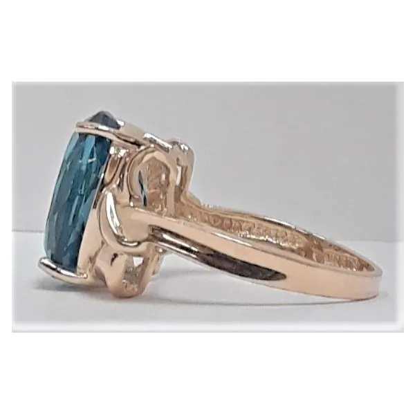 14Kt Yellow Gold Oval Cut Blue Topaz Fashion Ring Image 2 Chipper's Jewelry Bonney Lake, WA