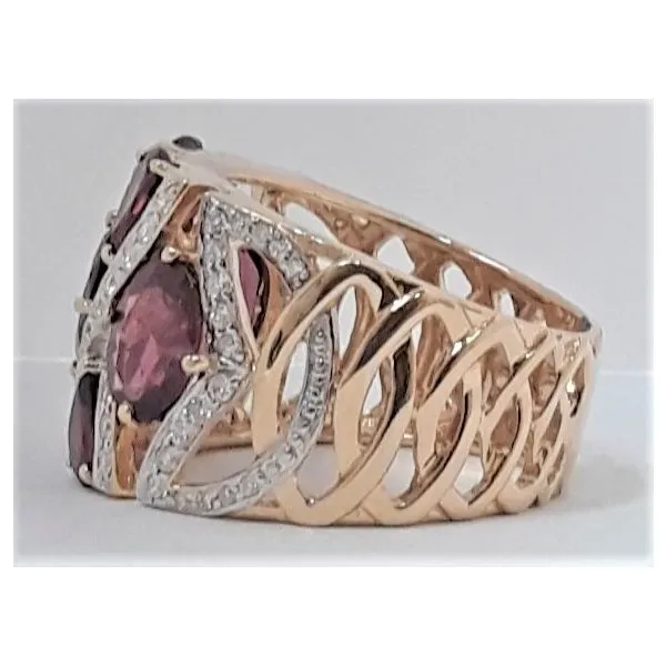 14K Yellow Gold Garnet and Diamond Fashion Ring Image 2 Chipper's Jewelry Bonney Lake, WA