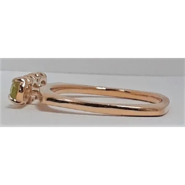 14kt Yellow Gold Peridot European Shank Ring Image 2 Chipper's Jewelry Bonney Lake, WA