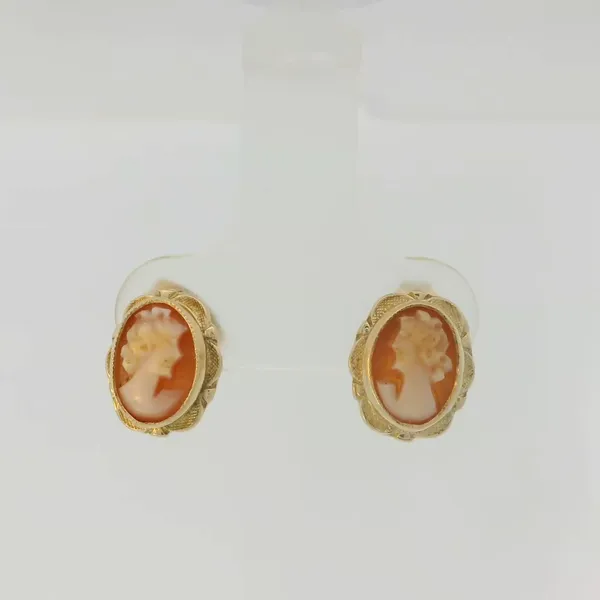 Earring Chipper's Jewelry Bonney Lake, WA