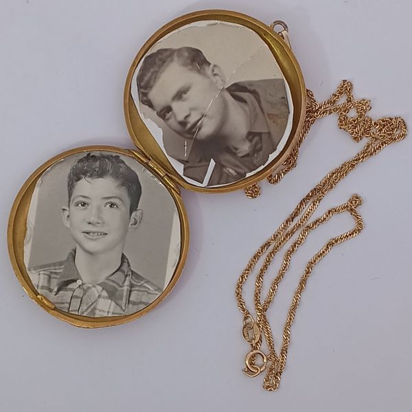 Antique Gold Filled Locket with 24" Gold Filled Chain Pendant Image 2 Chipper's Jewelry Bonney Lake, WA