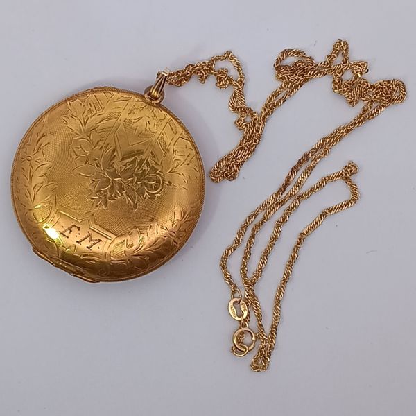 Antique Gold Filled Locket with 24" Gold Filled Chain Pendant Image 3 Chipper's Jewelry Bonney Lake, WA