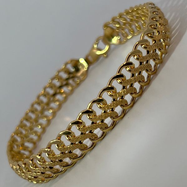 14KY Infinity Link Bracelet 7 Inches 8.6mm wide. Chipper's Jewelry Bonney Lake, WA