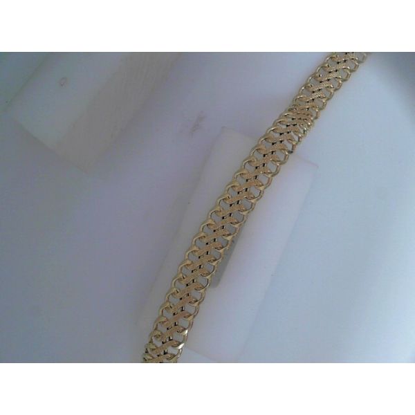 14KY Infinity Link Bracelet 7 Inches 8.6mm wide. Chipper's Jewelry Bonney Lake, WA