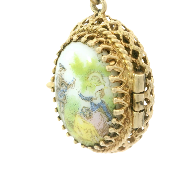 Victorian Era Locket Pendant in 14K Yellow Gold Image 2 Chipper's Jewelry Bonney Lake, WA