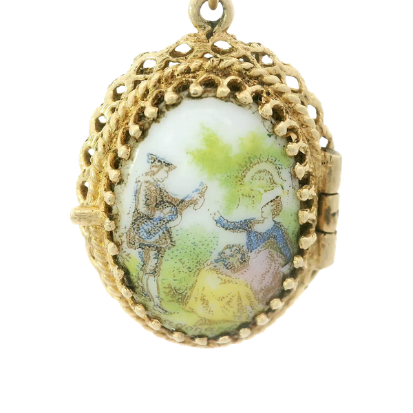 Victorian Era Locket Pendant in 14K Yellow Gold Chipper's Jewelry Bonney Lake, WA