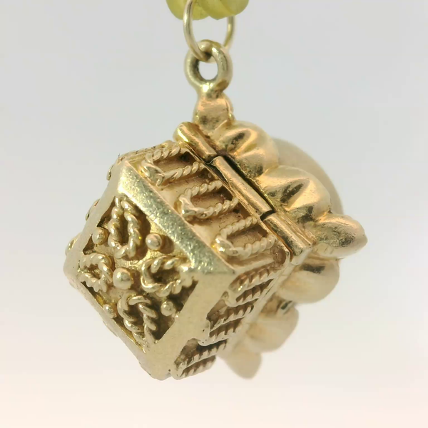 14K Yellow Gold Vintage 1960's Lighted Ring Box Pendant Image 3 Chipper's Jewelry Bonney Lake, WA