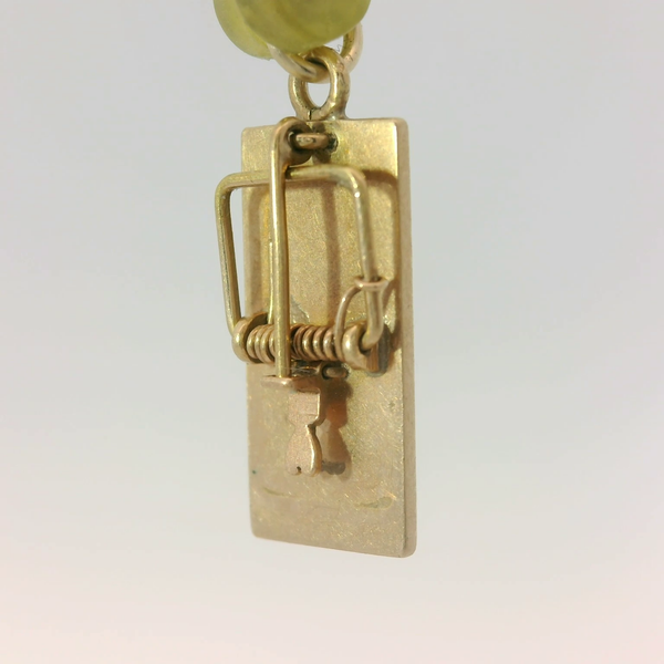 14K Yellow Gold Mouse Trap Pendant Image 4 Chipper's Jewelry Bonney Lake, WA