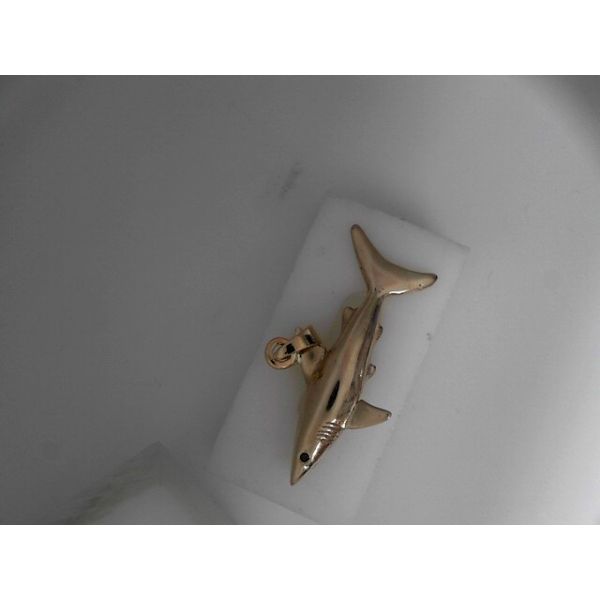 14KY Mako Shark Pendant with 0.02ct Treated Black Diamond Chipper's Jewelry Bonney Lake, WA