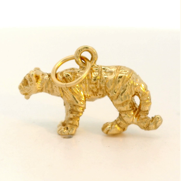 14KY Big Cat Pendant/Charm. Image 2 Chipper's Jewelry Bonney Lake, WA