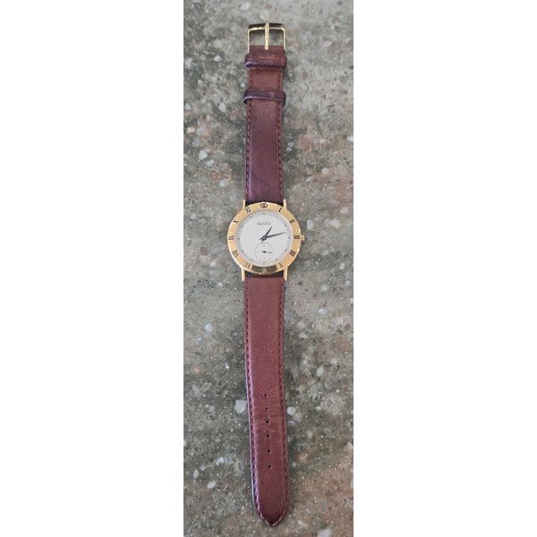 Vintage 90's Gucci Series 3000 Quartz Watch Brown Leather Band Chipper's Jewelry Bonney Lake, WA