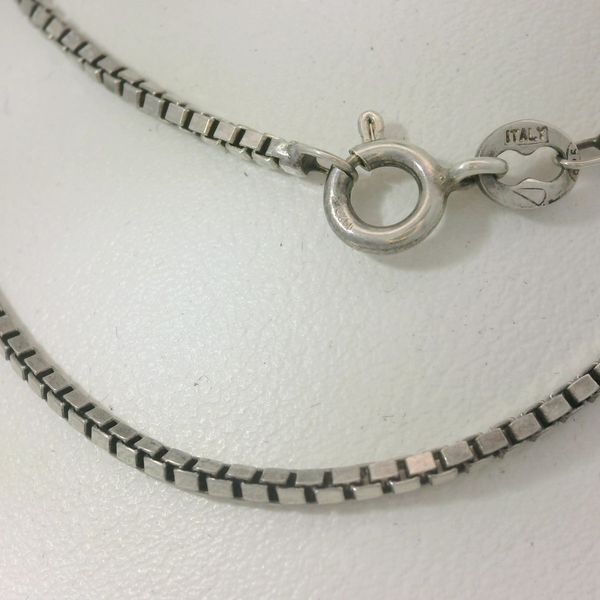 Chain Chipper's Jewelry Bonney Lake, WA