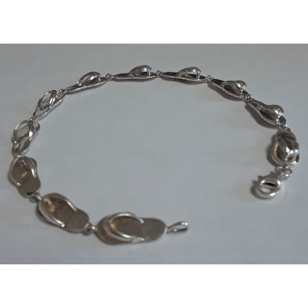 7.75" Sterling Silver Sandal Bracelet Image 3 Chipper's Jewelry Bonney Lake, WA