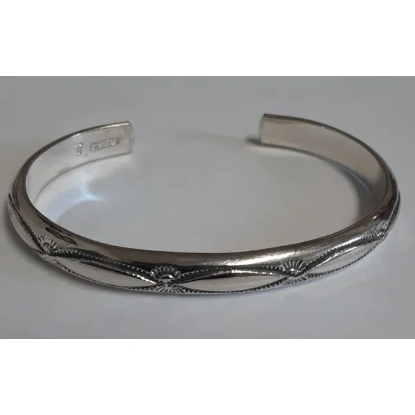 Sterling Silver Cuff Bracelet Image 3 Chipper's Jewelry Bonney Lake, WA
