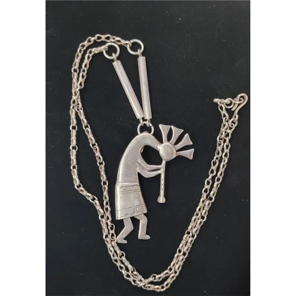 Necklace Image 2 Chipper's Jewelry Bonney Lake, WA