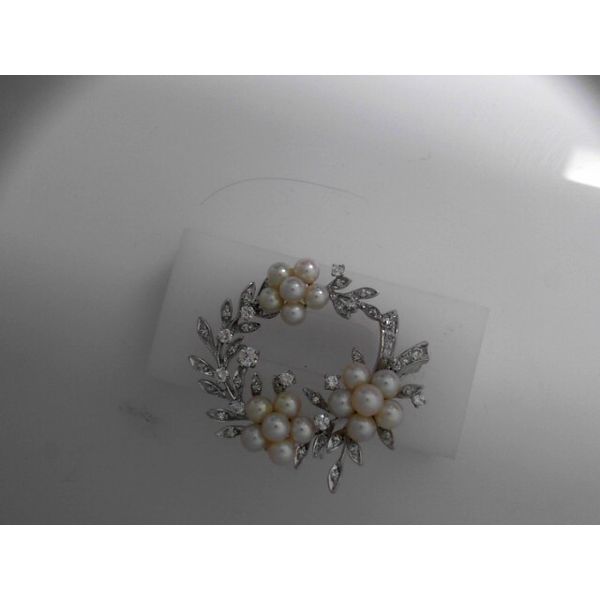 Brooch Chipper's Jewelry Bonney Lake, WA